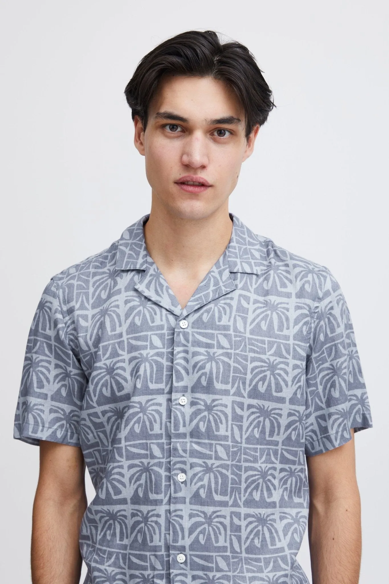 CASUAL FRIDAY - CFAnton SS AOP Palm Shirt - 20505079