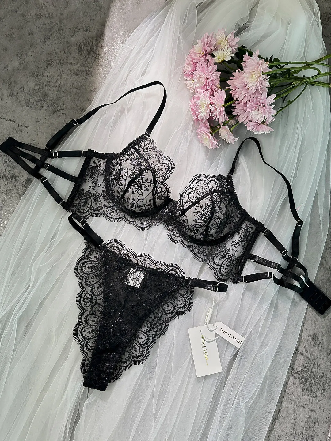 Exquisite Lace Lingerie Set