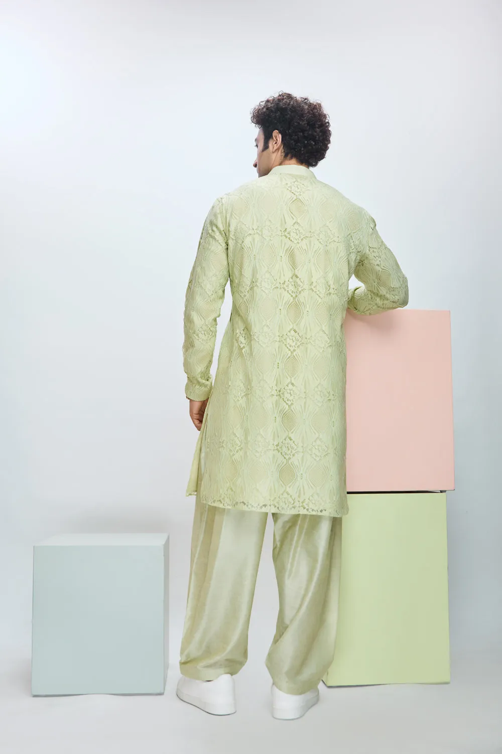 Lace Embroidered Kurta With Pajama