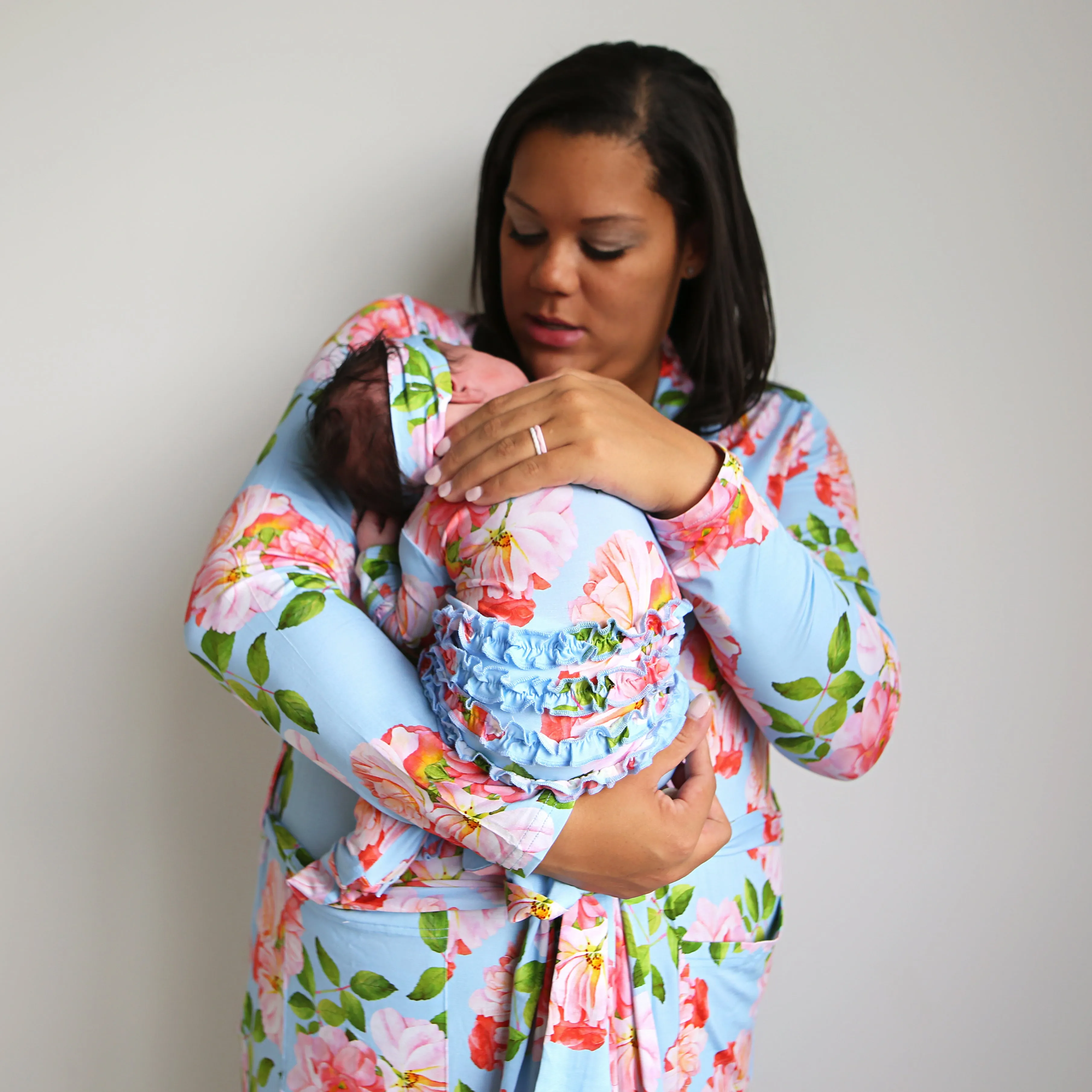 Skye MOMMY ROBE