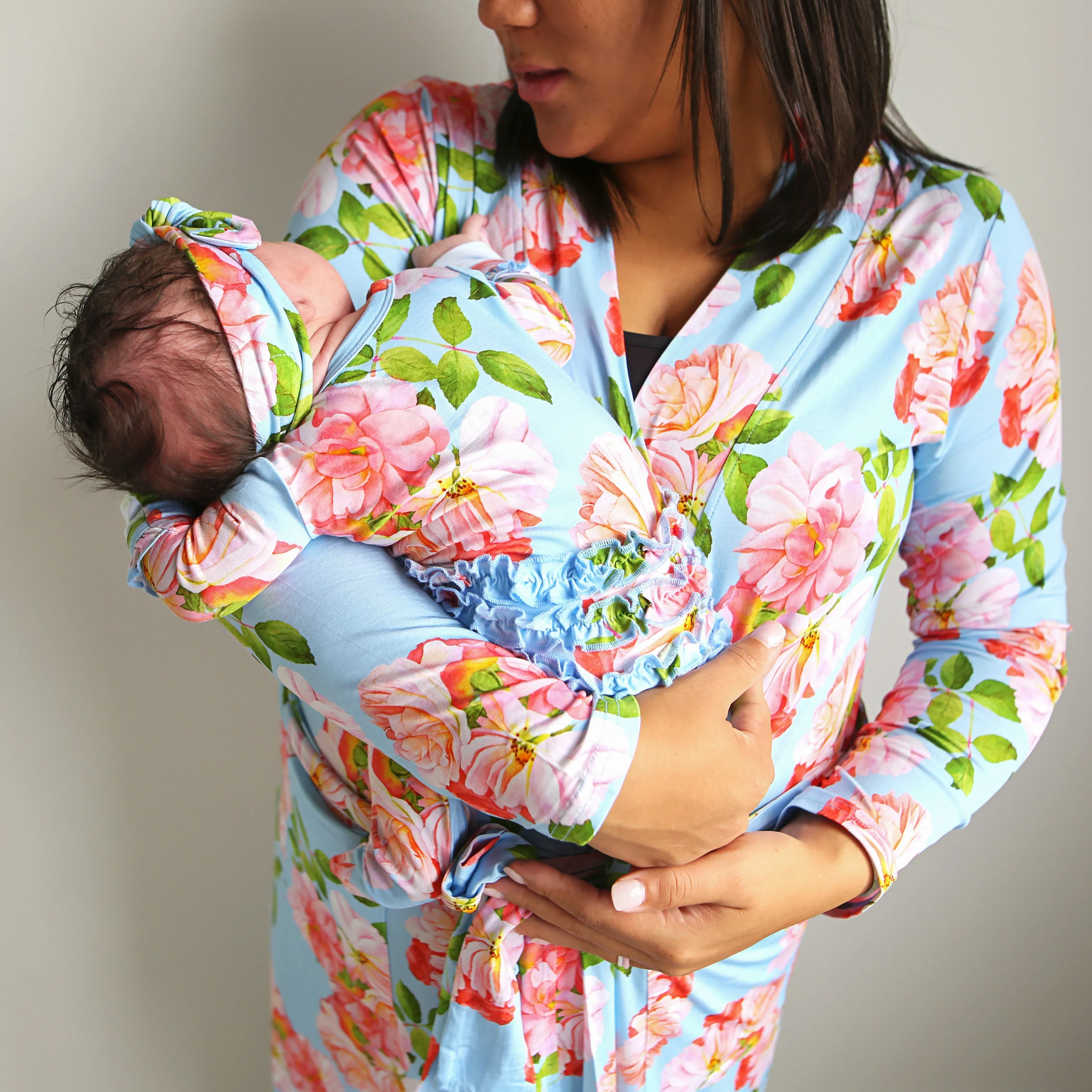 Skye MOMMY ROBE