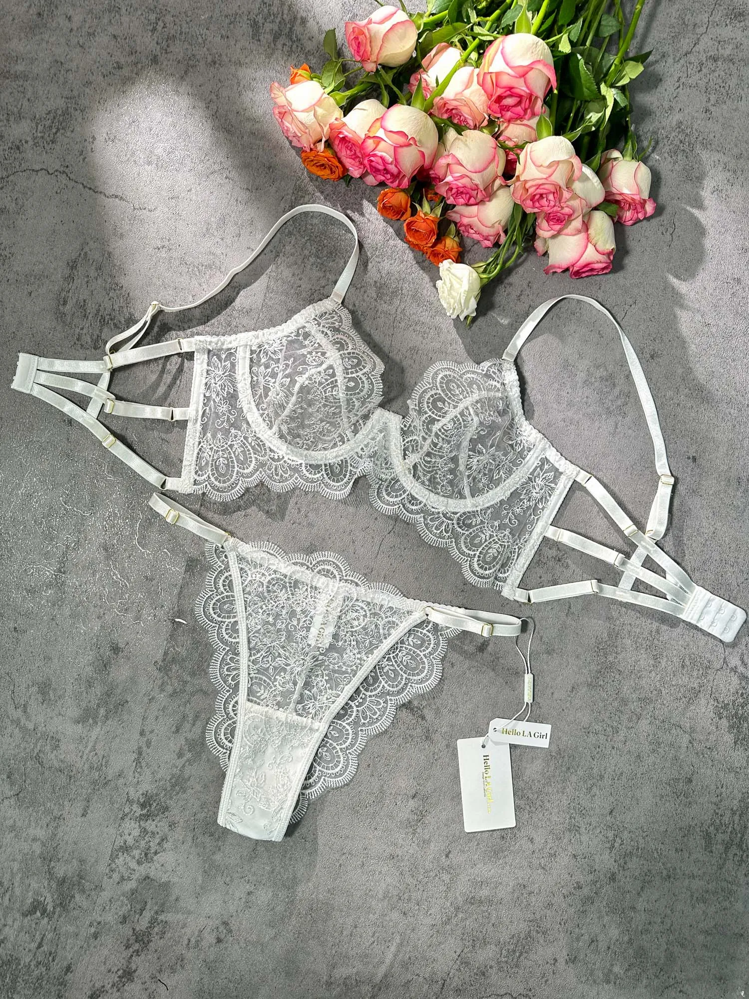 White Exquisite Lace Lingerie Set